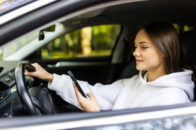 Jak zapłacić ubezpieczenie samochodu przez internet szybko i bezpiecznie Jak zapłacić ubezpieczenie samochodu przez internet szybko i bezpiecznie