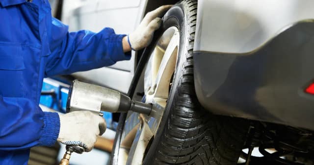 Ile kosztuje klejenie opony? Sprawdź ceny napraw i oszczędności Ile kosztuje klejenie opony? Sprawdź ceny napraw i oszczędności
